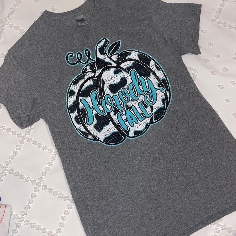 Howdy Fall 🖤 Pumpkin tee - Picture 2 of 9